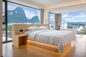 Mountain Search Snow View Hotel