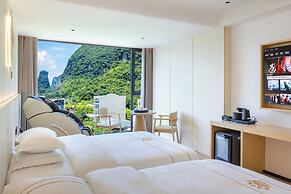 Mountain Search Snow View Hotel