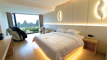 Mountain Search Snow View Hotel