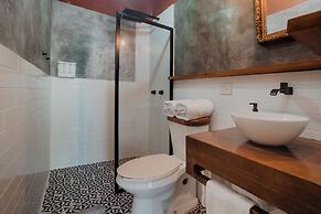 Sayula Home