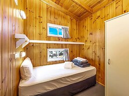 Heatherbrae Holiday Village