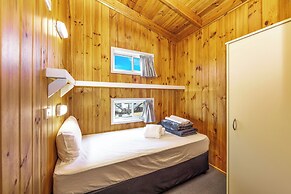 Heatherbrae Holiday Village