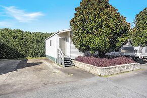 Heatherbrae Holiday Village