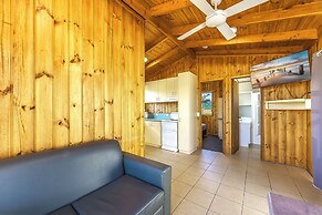 Heatherbrae Holiday Village