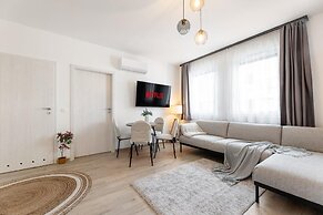 Magnolia Apartment Hotel