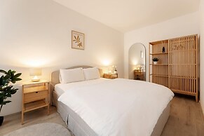 Magnolia Apartment Hotel