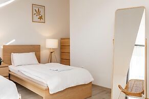 Magnolia Apartment Hotel