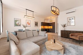 Magnolia Apartment Hotel