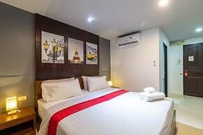 Phuket Five Fortune Holiday Hotel