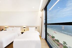 Pohang Hound Hotel Songdo Beach