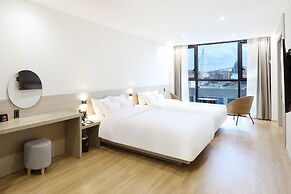 Pohang Hound Hotel Songdo Beach