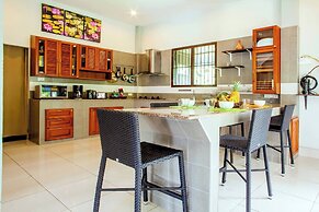 150 m From a Paradise Beach 3 Bedrooms Pool