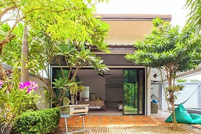 150 m From a Paradise Beach 3 Bedrooms Pool