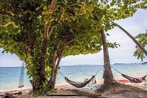 150 m From a Paradise Beach 3 Bedrooms Pool