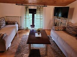 Apartments Villa Dina