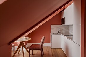 Vincci Baixa Suites Apartments