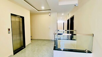 Hotel Anand Palace & Restaurant