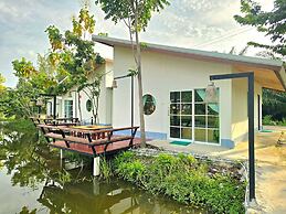 Waew Arun Garden Resort