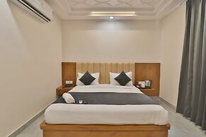 Hotel Royal Suites