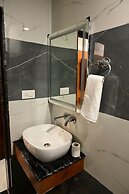 Hotel Royal Suites