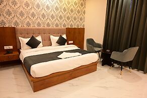 Hotel Royal Suites
