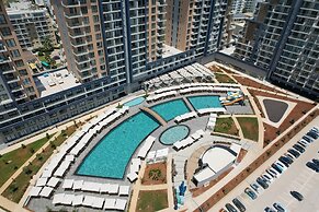 Riverside Life Residences