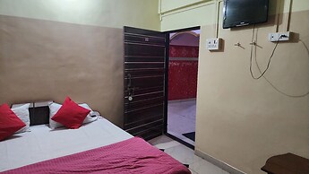Ghansar Lodge maharastra AC Room