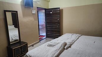 Ghansar Lodge maharastra AC Room