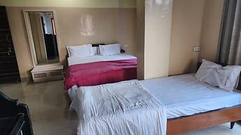 Ghansar Lodge maharastra AC Room