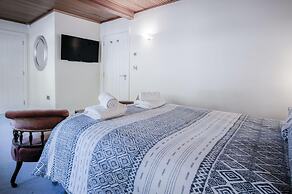 Rainbow Leap - 5 Bed Holiday Home - Saundersfoot
