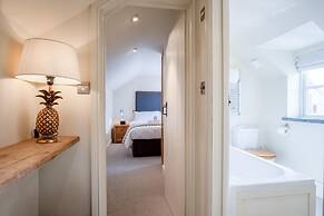 Fern Cottage - 2 Bedroom Cottage - St Florence