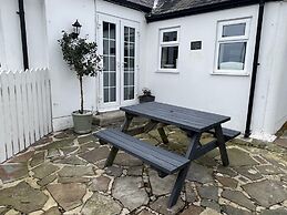 Stable Cottage - 1 Bedroom Cottage - Penally