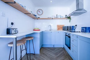 Footsteps - 2 Bedroom Apartment - Saundersfoot