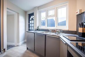 No 7 Moorfield Road - 3 Bed Townhouse - Narberth