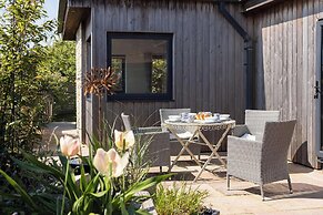 Bespoke Retreat for 4 in West Wittering