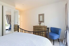 Bespoke Retreat for 4 in West Wittering