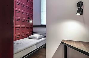 VOLA Hostel