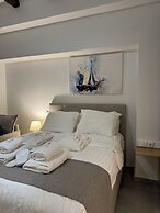 Chic Centre Suites Athens