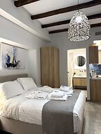 Chic Centre Suites Athens