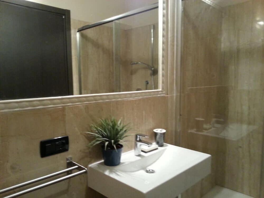 HOTEL LA VECCHIA REGGIO