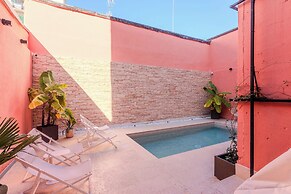 Mia Home Experience