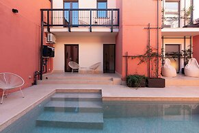 Mia Home Experience