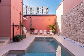 Mia Home Experience