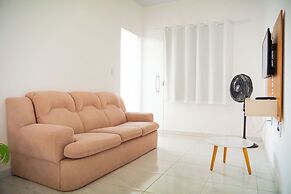 Casa Pet Friendly c Churrasqueira e Terra o