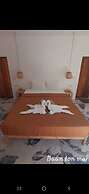 2 Bedrooms 400 m From the Beach