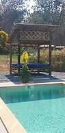 2 Bedrooms 400 m From the Beach