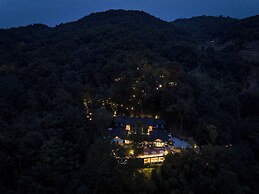 Qingcheng Mountain Jiuxipo