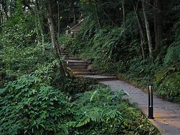 Qingcheng Mountain Jiuxipo