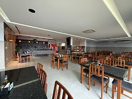 All In Hotel Club