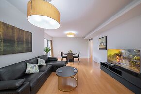 Tyms 3BR 2BA Apt Xujiahui Center